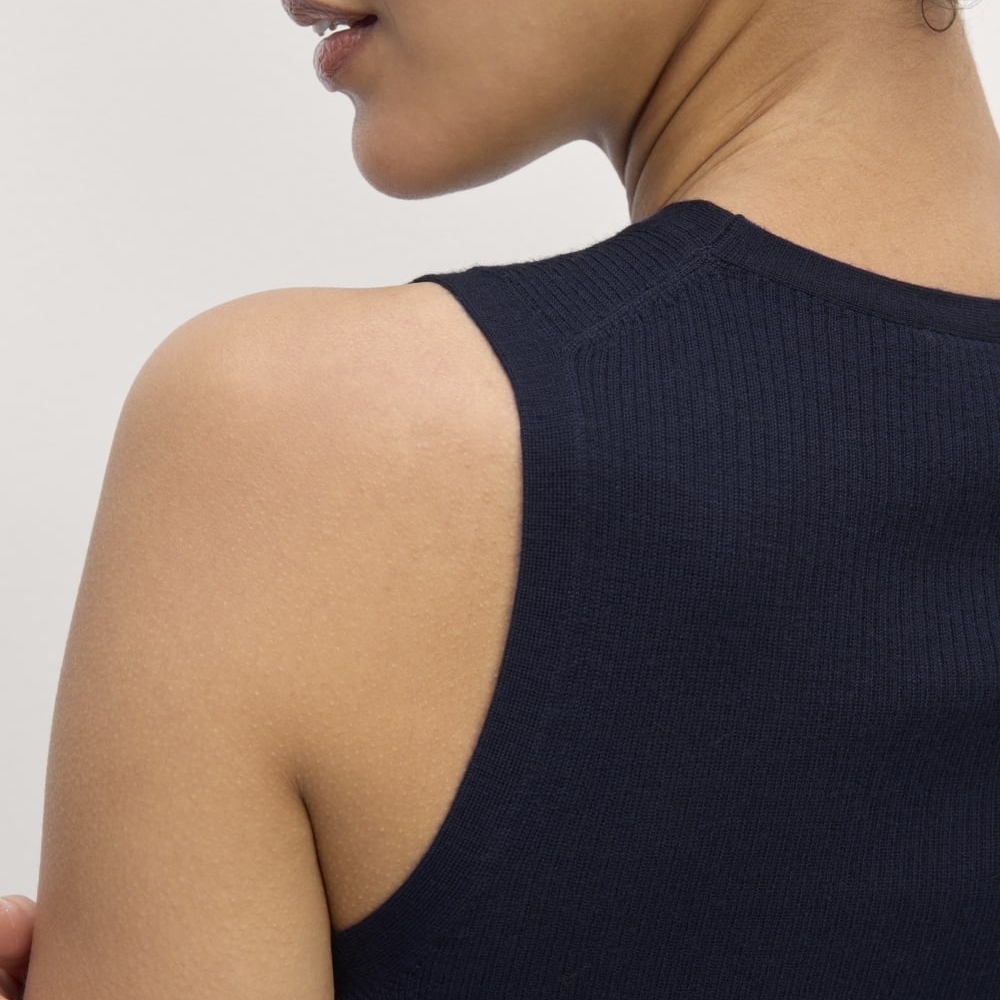 🌟 Everlane The Tank in Ultrasoft Merino, Navy (S) - Picture 5 of 10